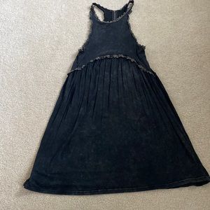 Summer Dress. Black with tan detail and golf zippered back.